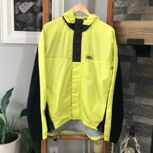 Men’s Patagonia wind breaker